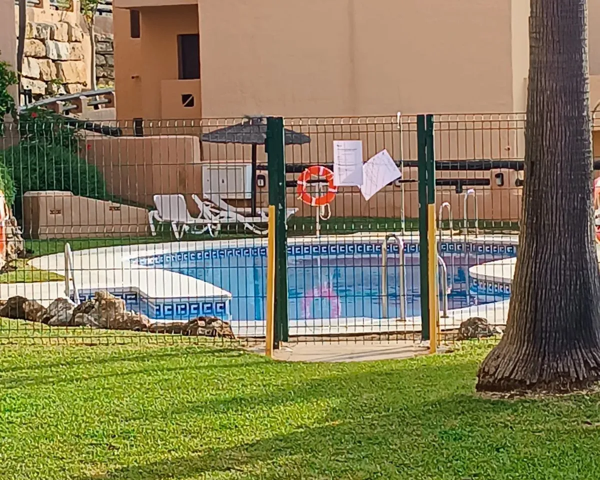 e1aaa344-c22c-48ca-8636-2c4a31624496