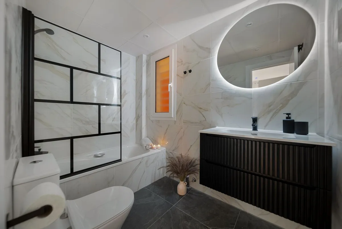 cfd21fe1-ecbd-42ac-934e-0b1c3f013dac