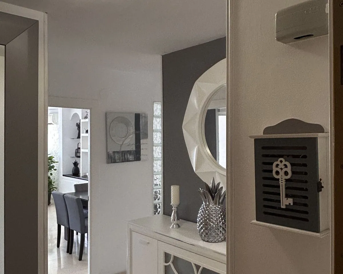 2ad2afcb-5d9b-4990-baad-3444eee79364