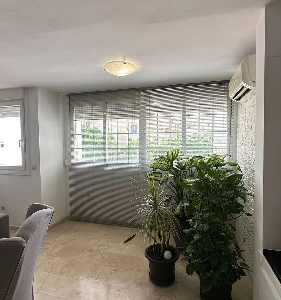 77bb87c8-dcc3-42f6-871d-8cb1518a5889