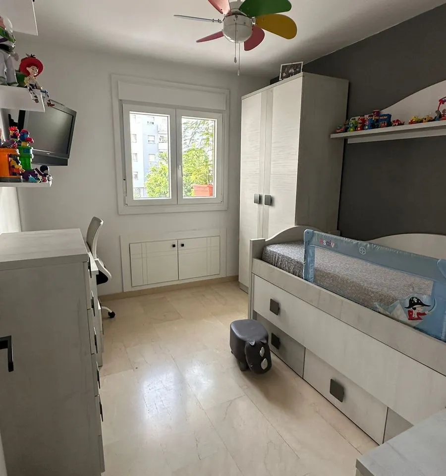 966ca0c8-74f3-40e3-8f53-120da4419030