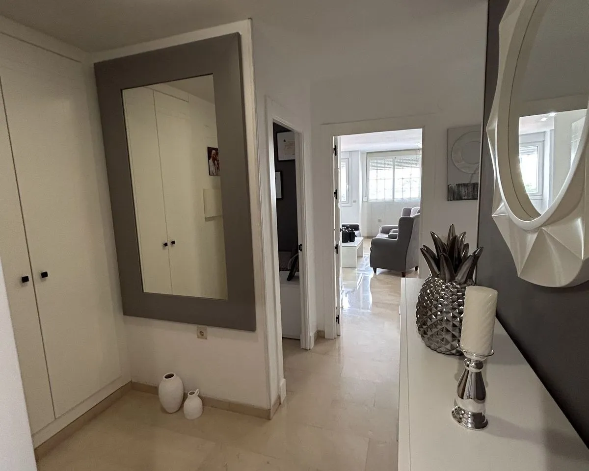 9e3500a8-37cc-4093-96e8-895d0834f14b