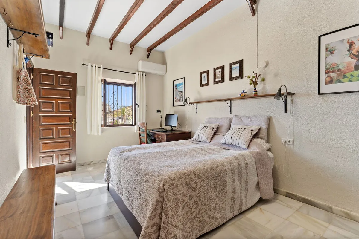 298fa2ab-6f93-406f-b212-d33db1dfe3ef