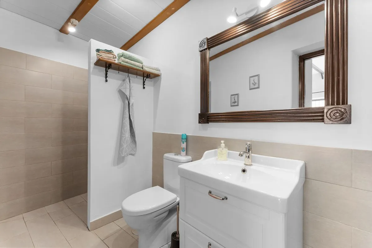 7840a063-e6c5-46d8-ab21-05313a9d4a76