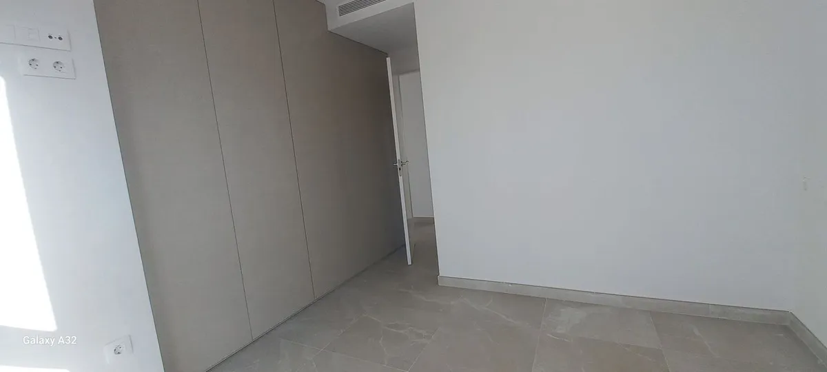 f911f787-db64-46a9-b4ce-84169e90552d