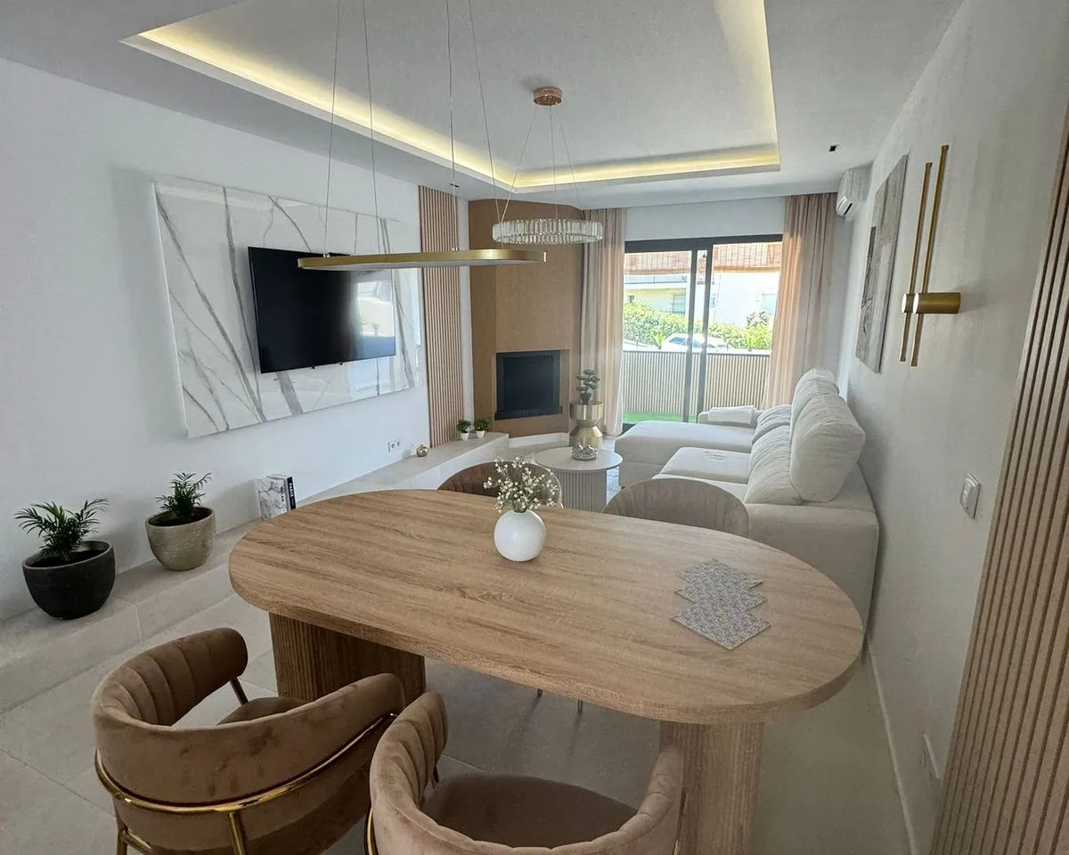 b0771a8a-b374-44c5-b25b-be9153c6bbfe