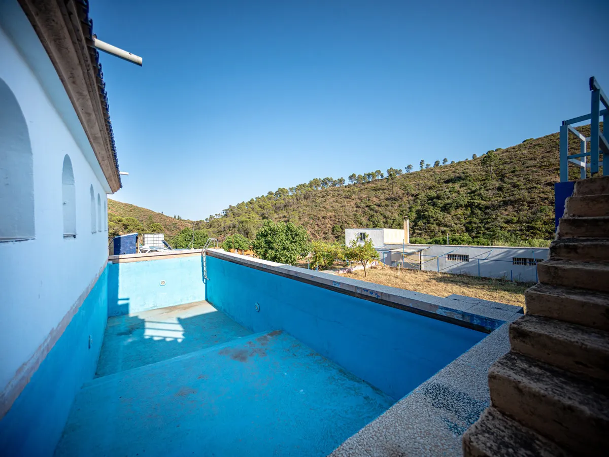 bd03c83d-dac0-4199-8938-dd8c7297f40f