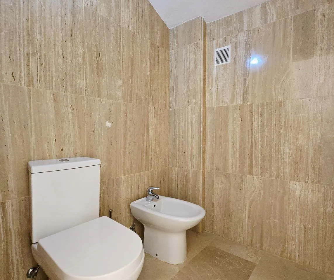 0429ae95-d3f2-4cf9-aae9-1b0e71fd156b