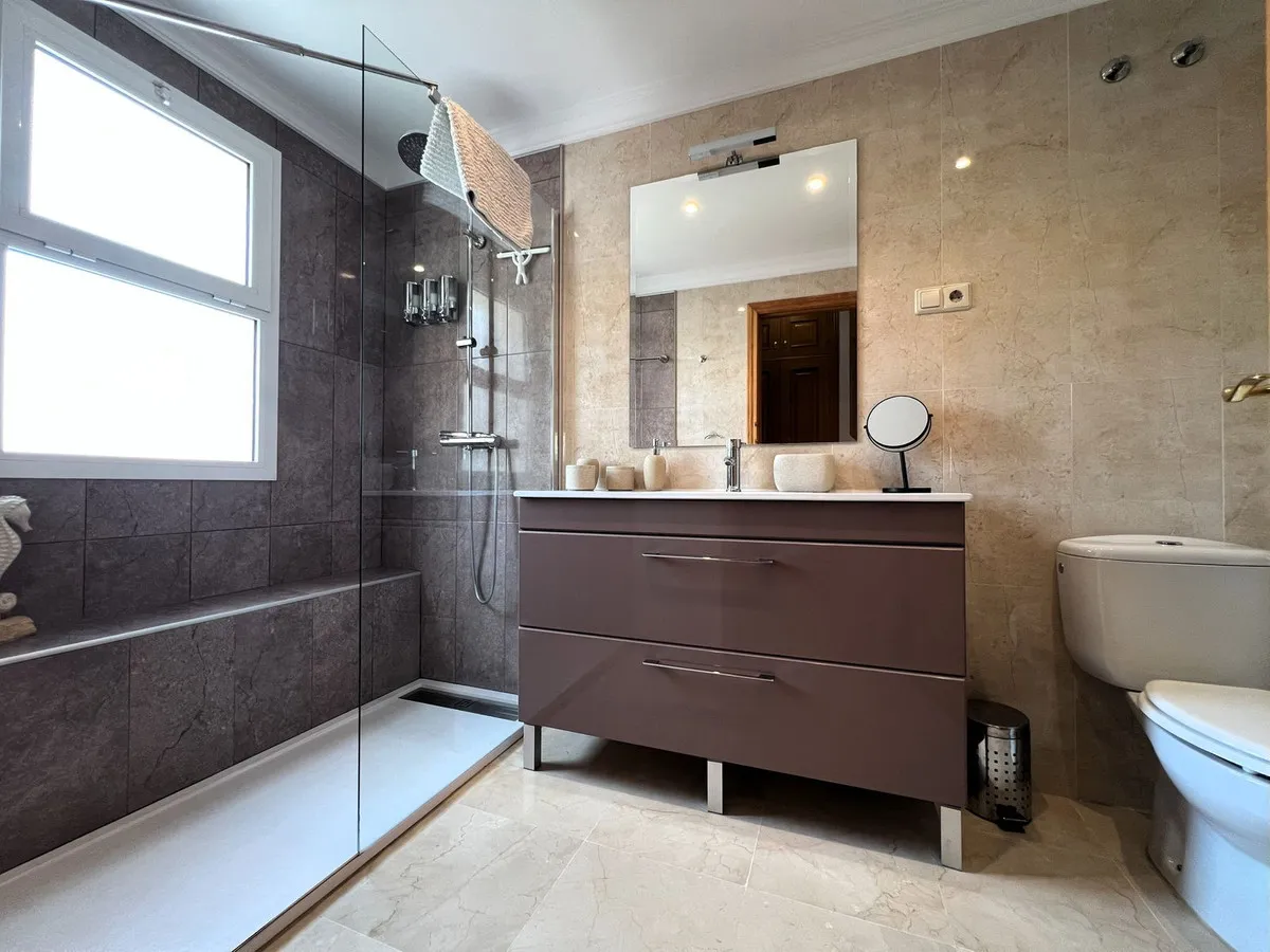 117cadb2-9250-42ee-8fc0-6d131c9ba098