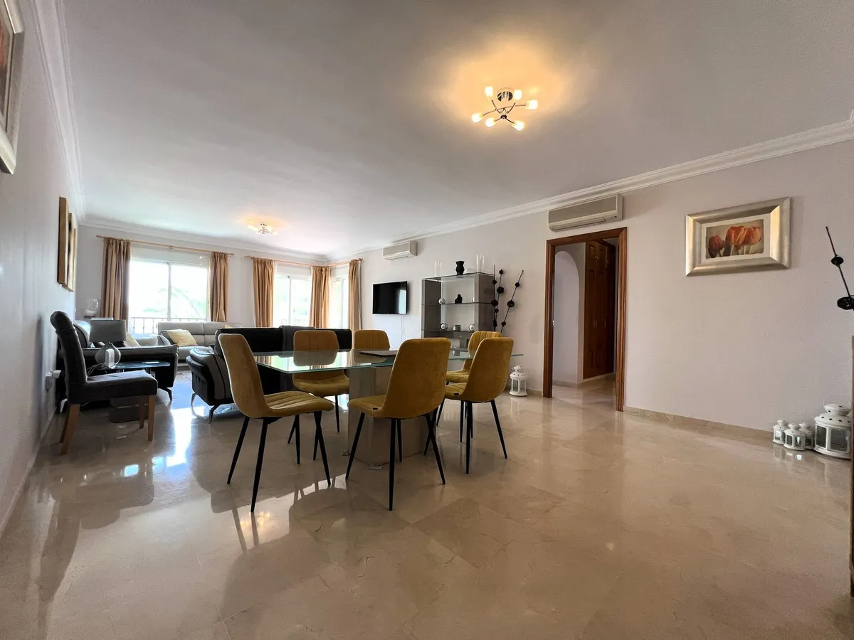 16deae9e-f0d9-44e5-a4a3-e1b745a33018