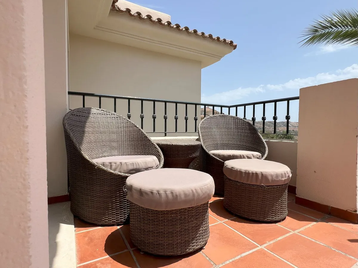 4faf8618-f669-4a7a-b222-ebc95d3d3add