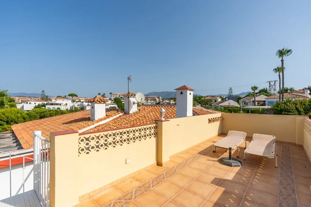 0d359684-eb6d-4cdc-b2c1-14fdd12c1b48