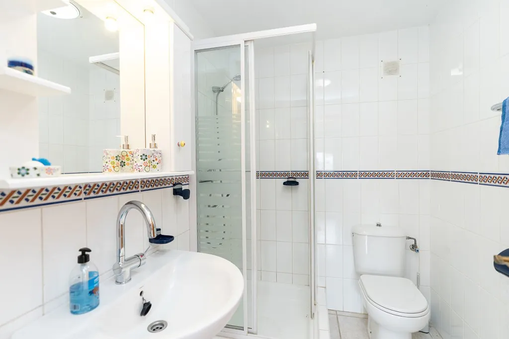 389644ea-d087-47f4-bd26-eba7ba906c33