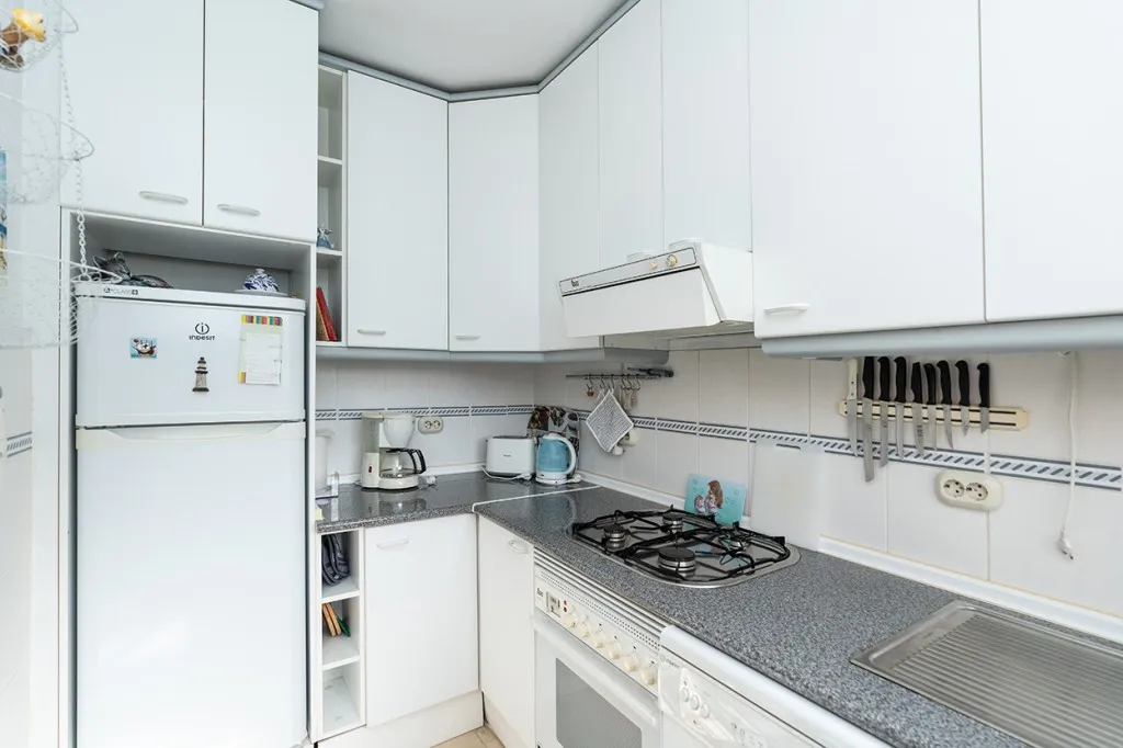 6eb0dfe6-72ba-4f8f-af6f-bd834e88e4cd