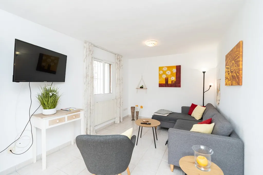 c68e0a61-f7b3-4881-a92e-d527e67386a3