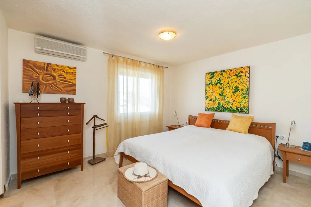 f947f2ab-af84-45c5-9357-b017bbd8ca95