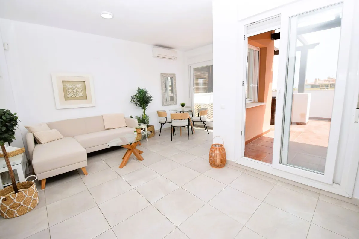 0a555acd-6372-4a10-b526-bc86d9a7cdbe