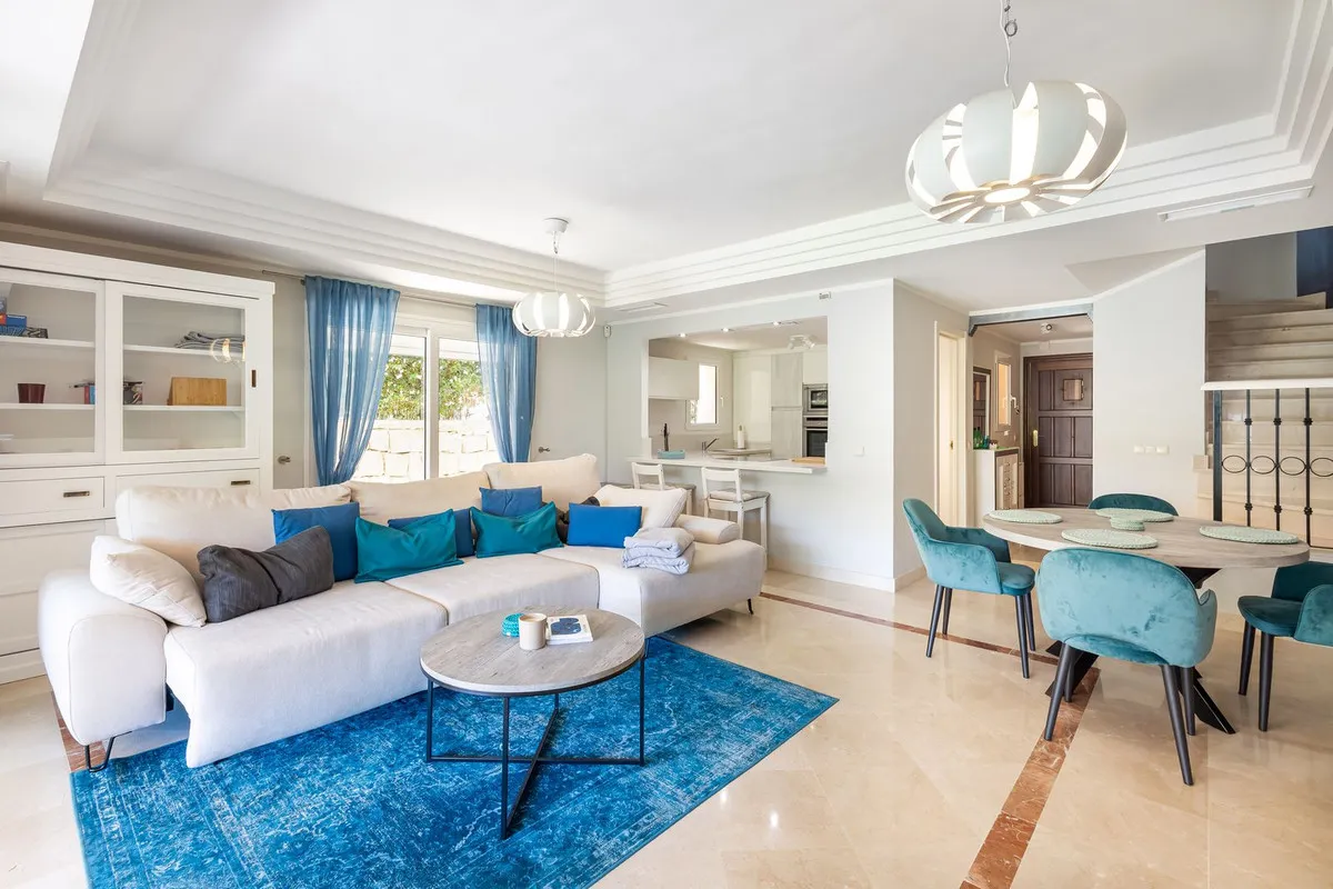 08cfbb17-9195-430c-9e62-a7c0cda1a45e