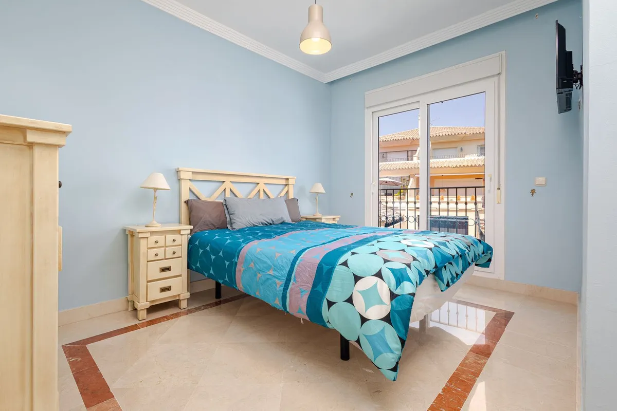 22fb452c-228a-4c2e-98e9-2cd107787057