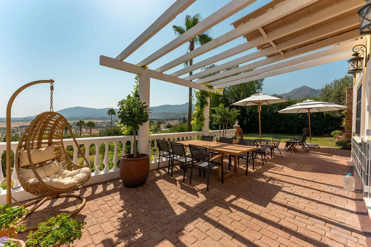 28424f3e-7d84-47f7-8395-f83ca73165a6