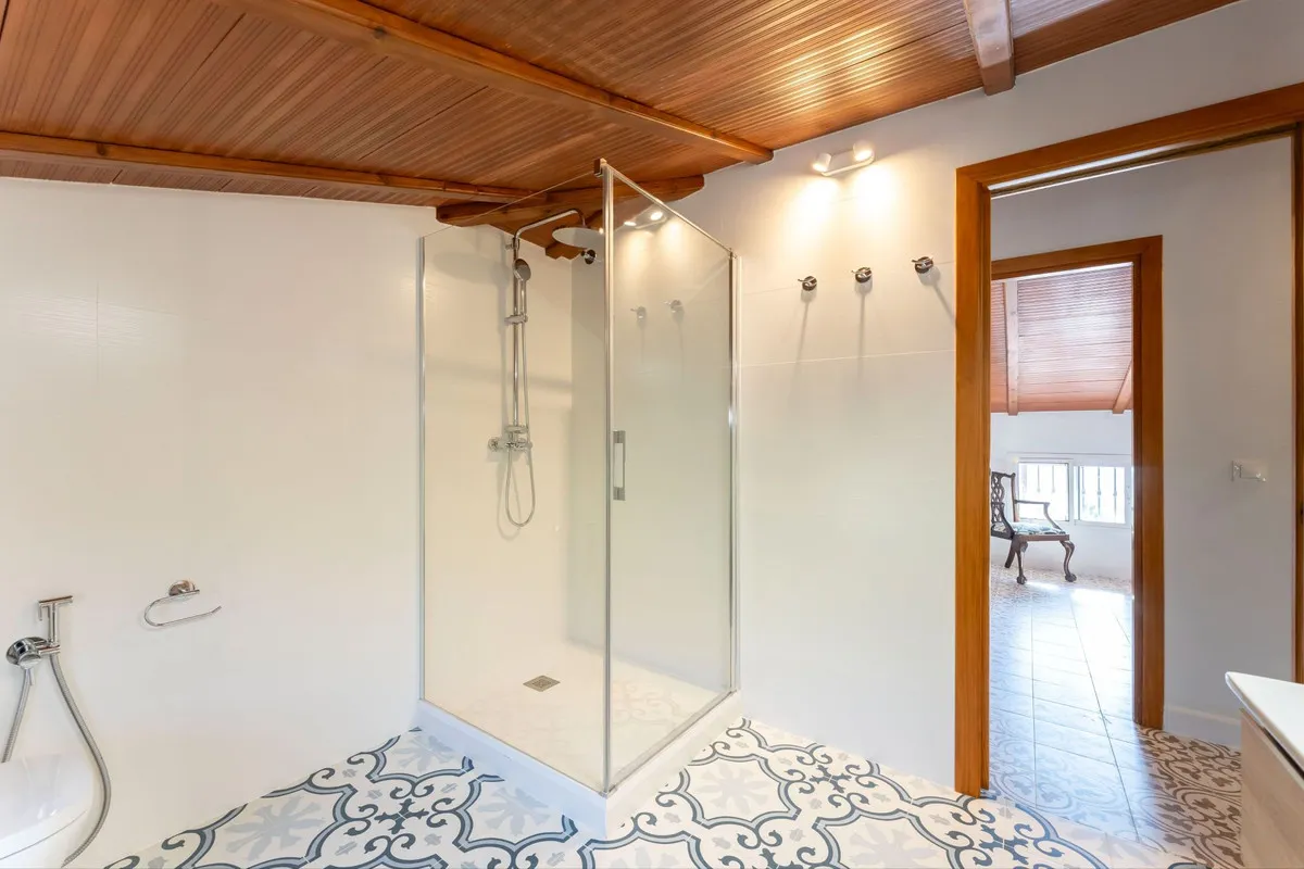 35032afd-8670-4f5b-b021-6f9f6deba183