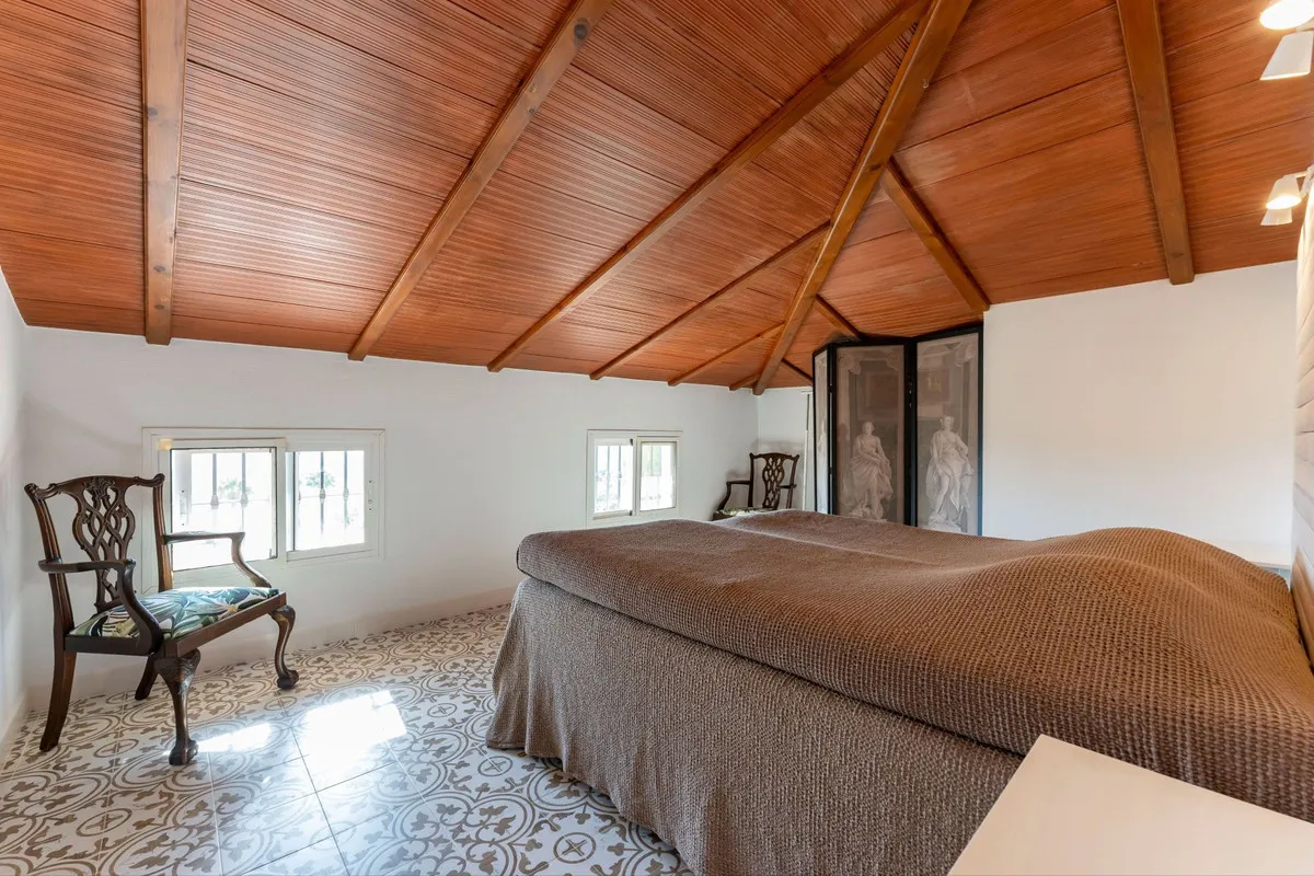 9ddb8f9f-efa5-4731-bdb2-90f306fe4f5d