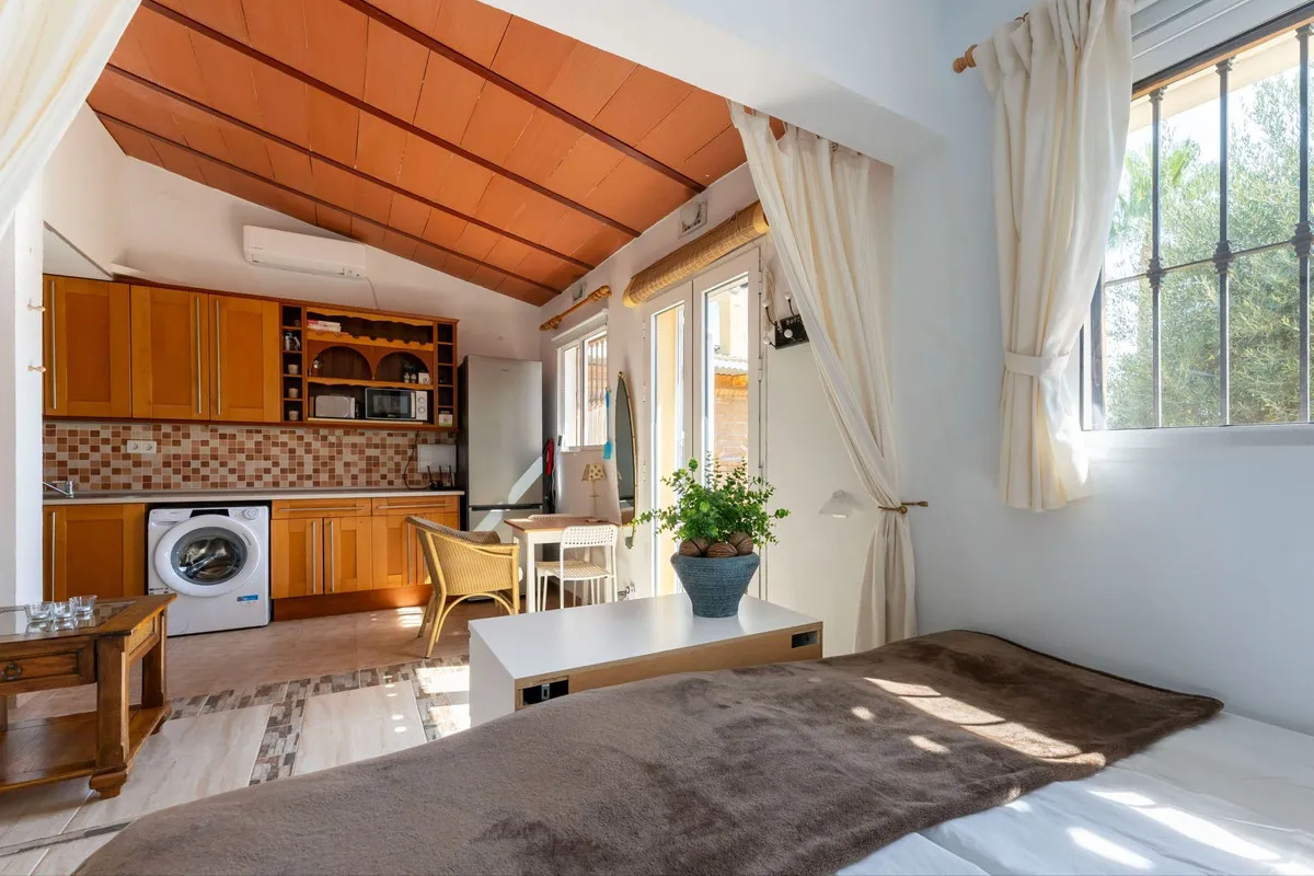 fac0458a-0f78-4949-b54e-dd5b0c5b3568