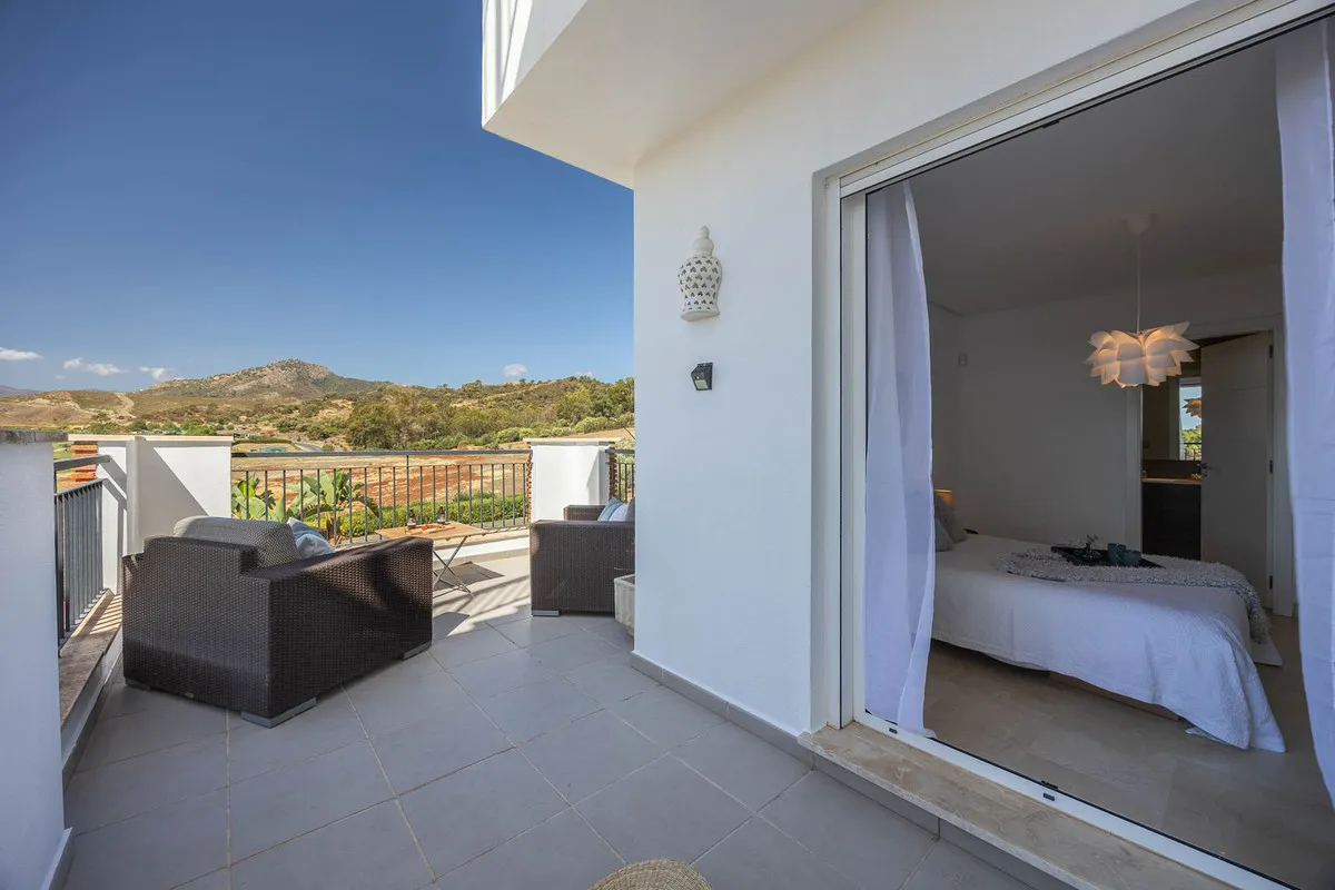 c2752e36-6b07-4755-976e-3958c1d331c6