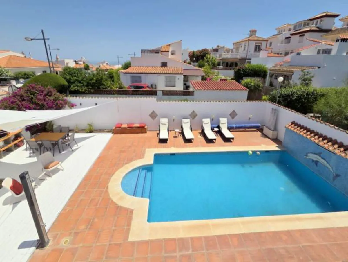 73f7fb17-aecc-44ed-bd1f-fd72847fe258