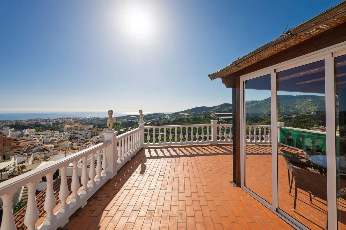 4508bde4-5866-4b99-839a-8004cb3d9d35