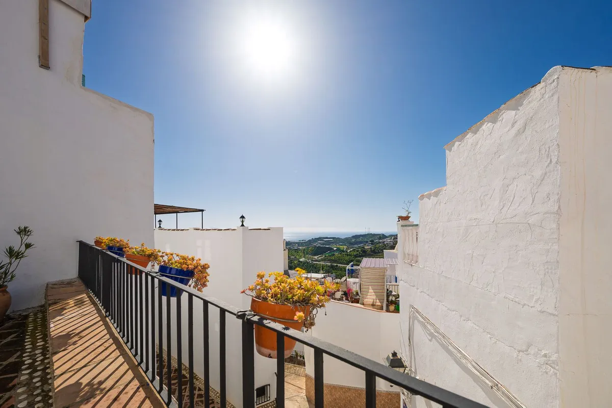 52eec962-5309-4689-a4f5-33f258141c67