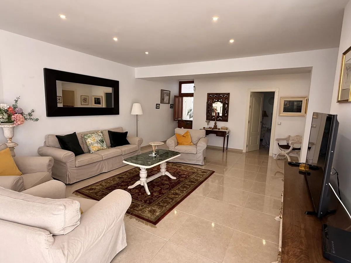 6c0ab564-0258-4b3d-90d4-72fae0186b9b