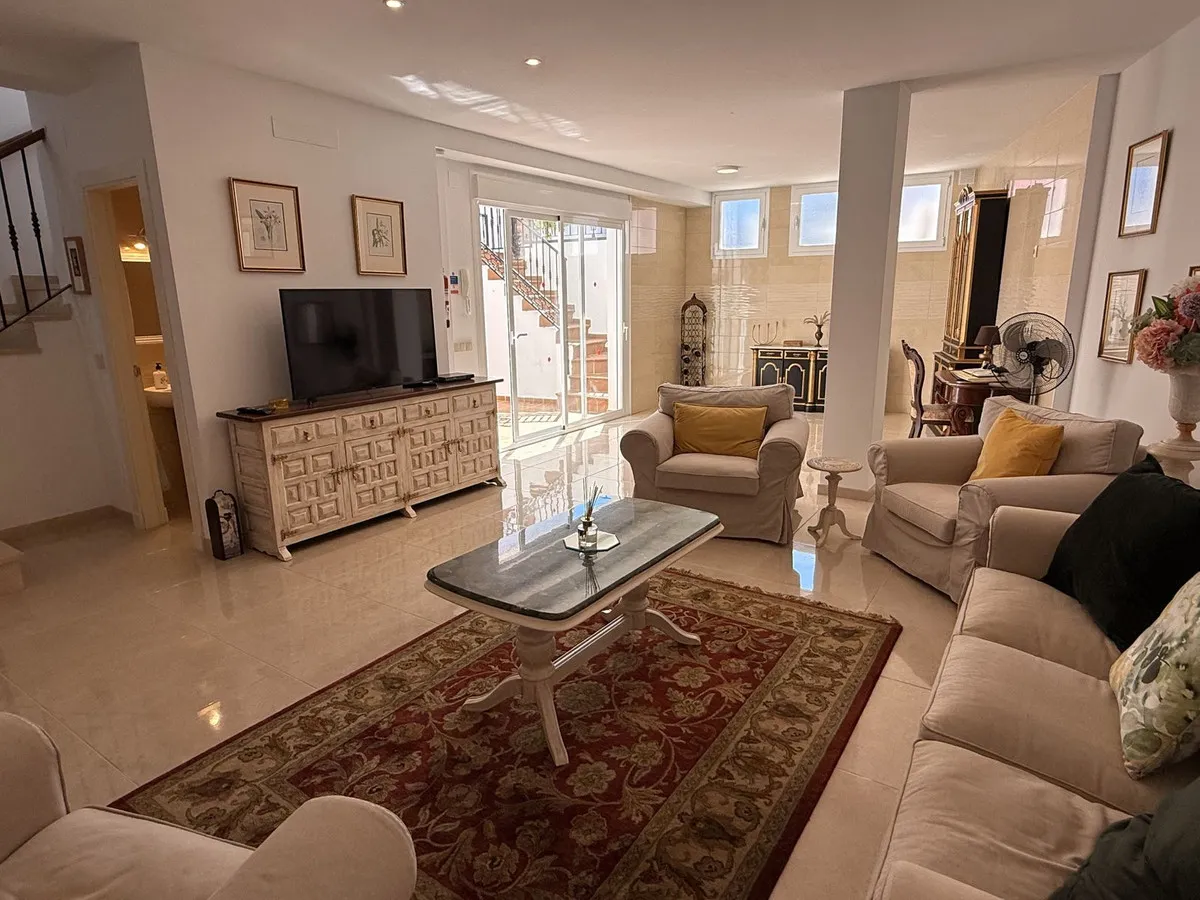 ef1968c6-2df8-4baa-9a35-b9d446a4a69e