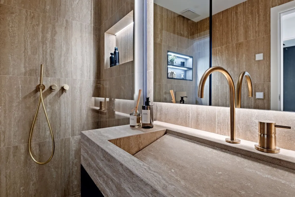 8baf2e89-8d4e-4315-b9e3-b76eb9f009f2