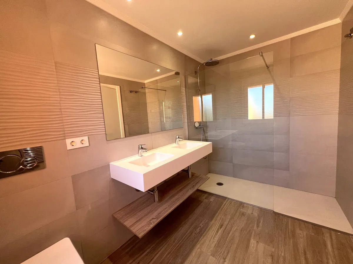 892ccf83-aa36-4753-be48-4f5d52145ad1