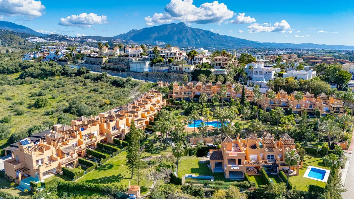 e9c54834-fafe-4791-991d-2069ee639767