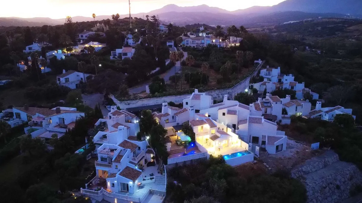 0bf4dfa2-de00-4be5-a6db-6bcbb5cf3016