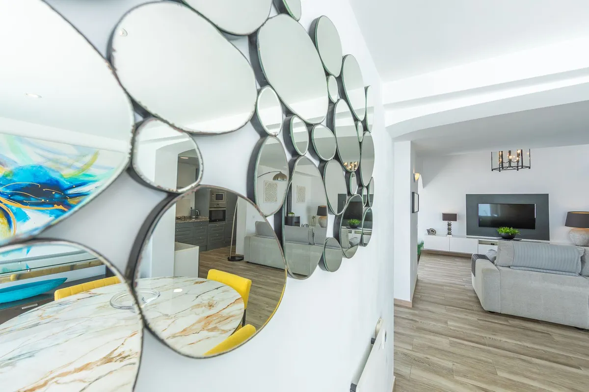 22caa8f8-123c-4926-ac21-7f1961f68ef0