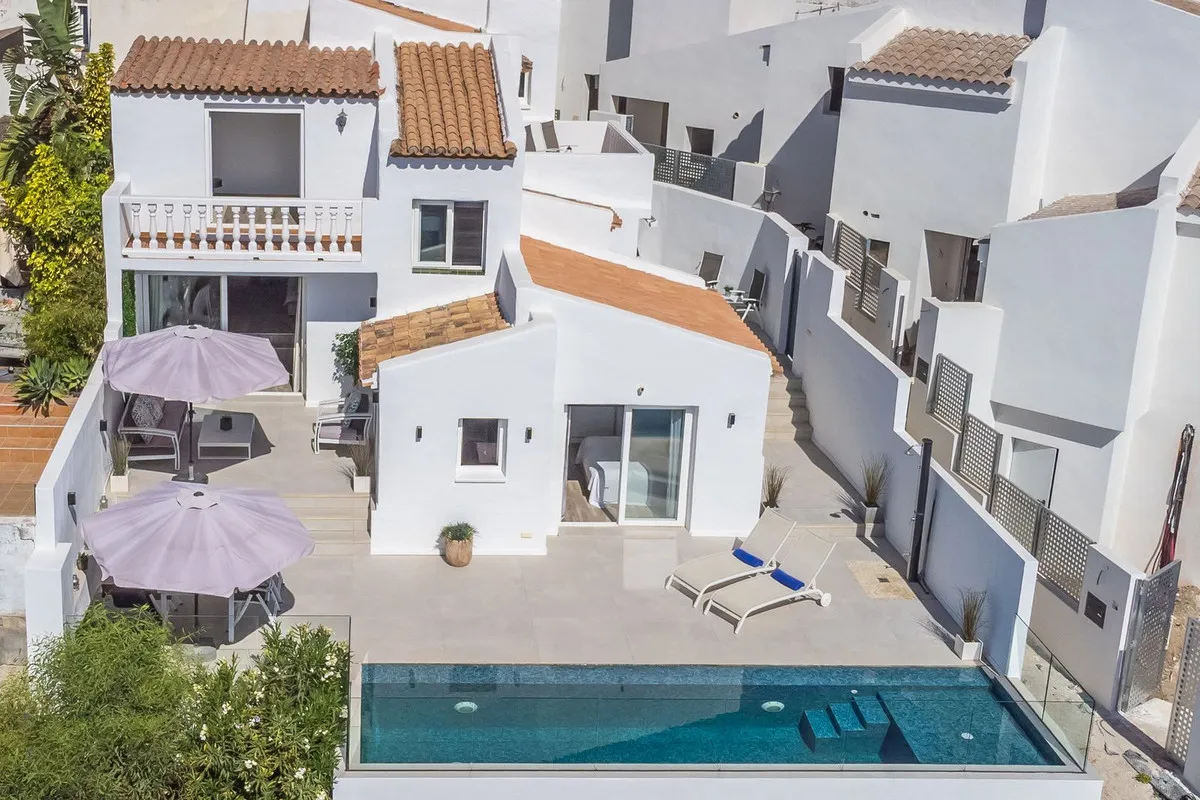 67aff62e-ee0f-46f7-a192-b39f2582c1da