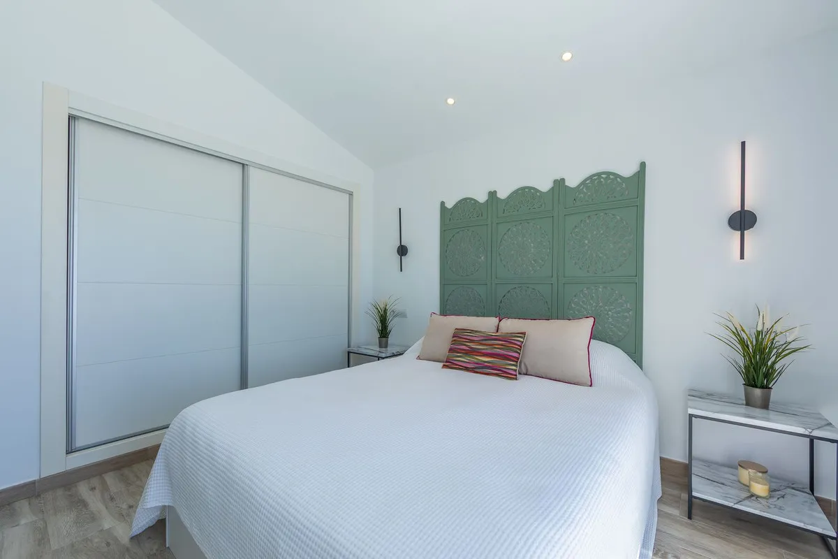 900af0af-a7b2-4caa-bc54-142c90e405cf