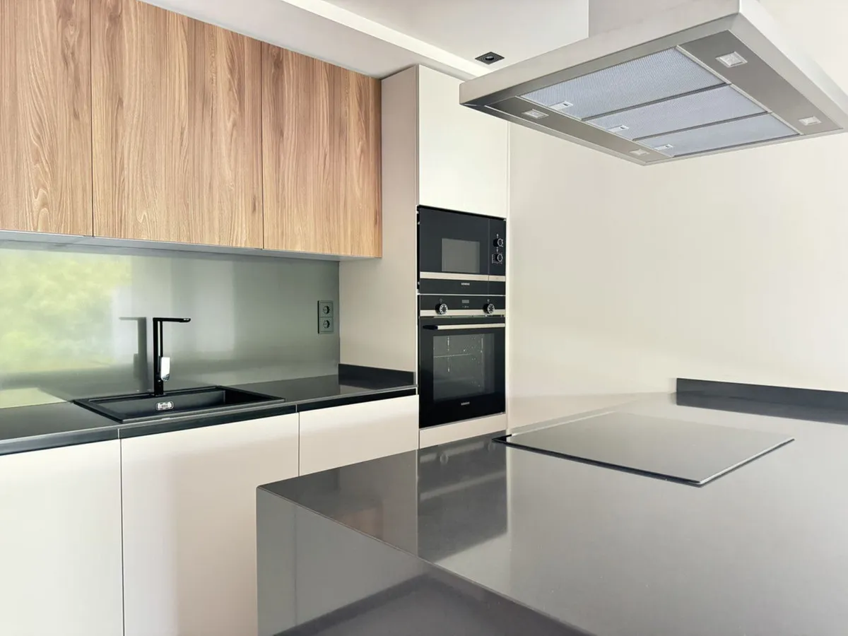 5e4d7c37-19f7-4331-94d7-712198f5cb0f