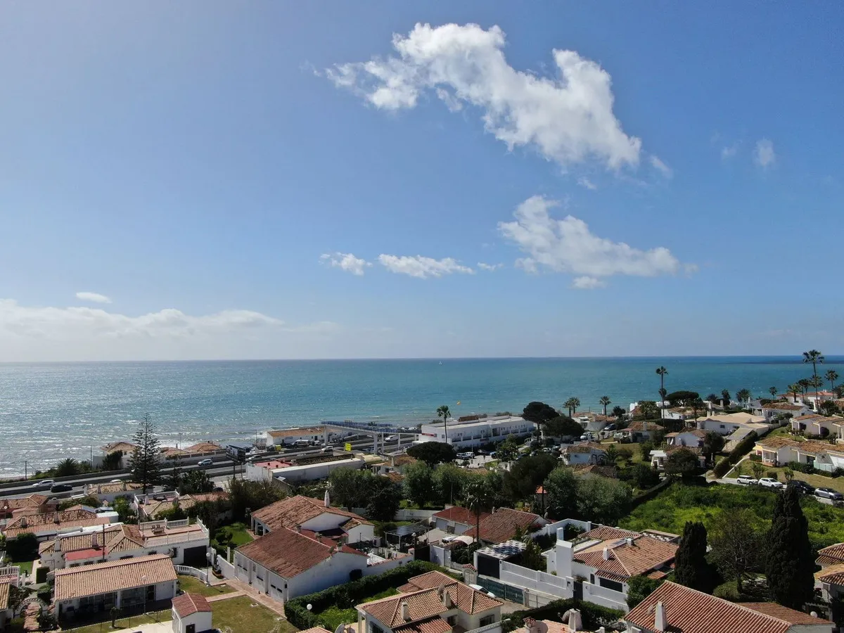 2adb9ce6-e86b-4b33-b8db-b22f1b16e89b