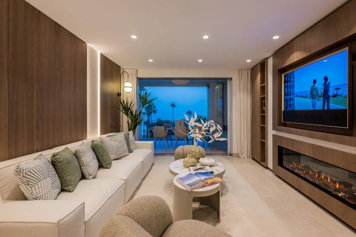 5b5ddf6c-c163-4b52-aabe-fc908ccaac24