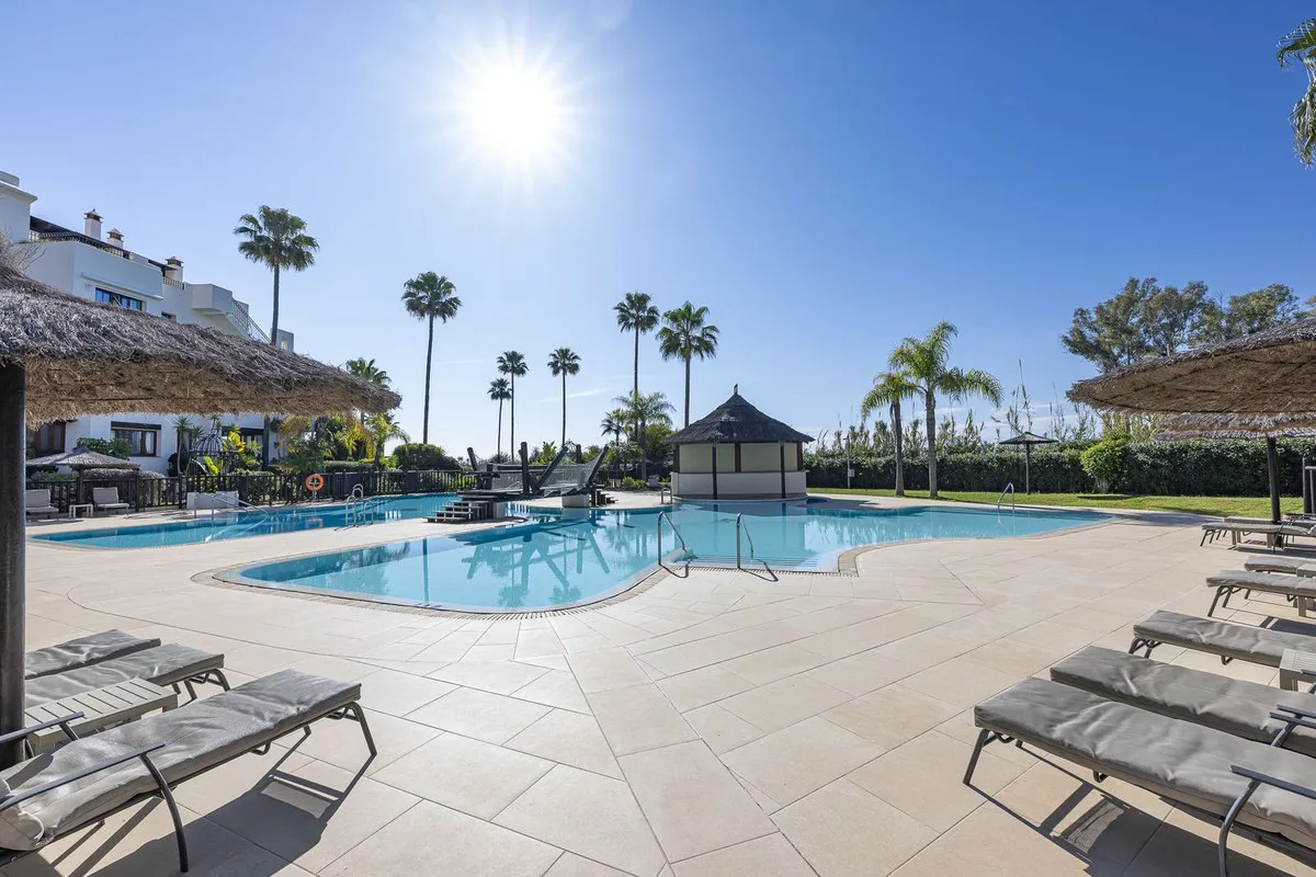 a2e9c1b6-1204-48c5-bbce-7147fa139619