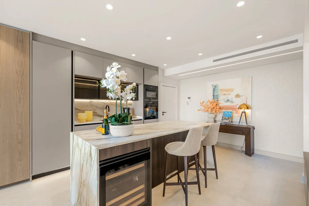 bc4761d6-e81f-4904-be6d-0ece5154ef52