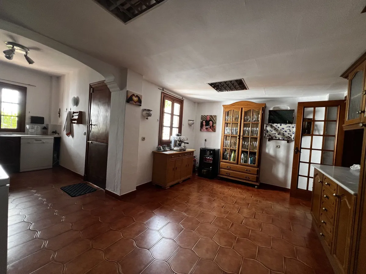 59e8b64f-6828-431c-a7f6-a2b73a952fb0