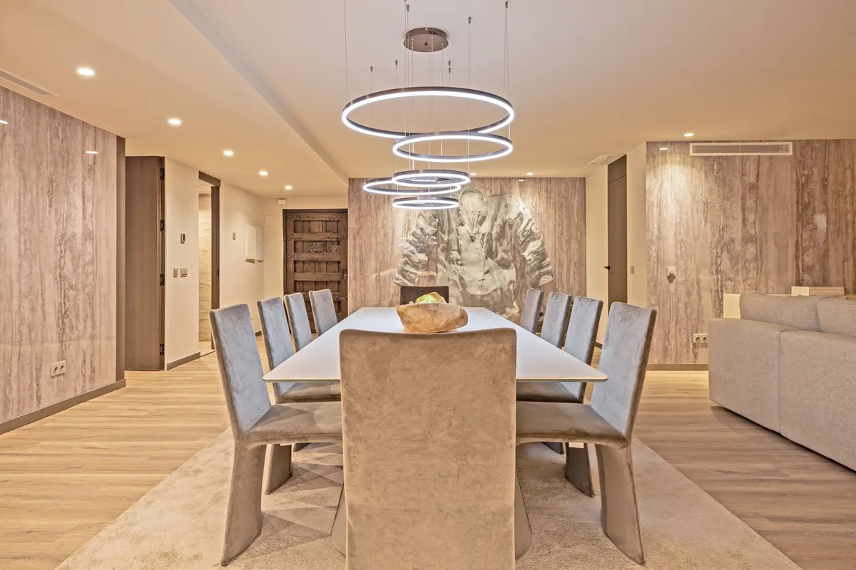 e6ab16f7-2e3e-4b15-b5c0-55e848574c3e