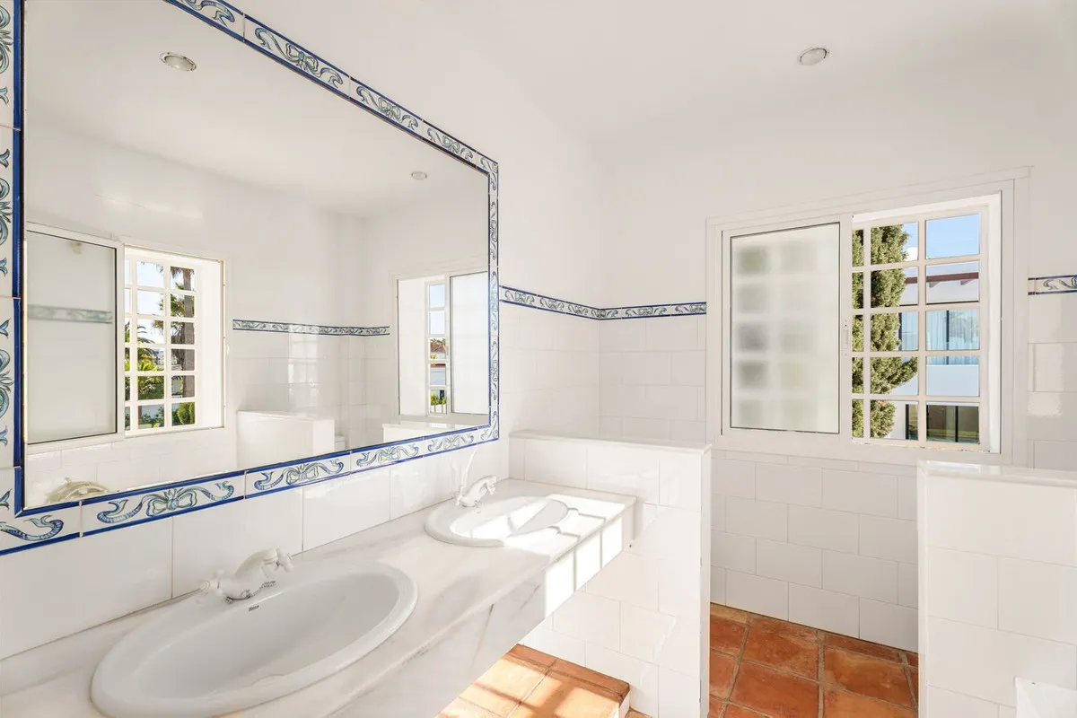 4c26aaf1-3419-4d2a-ac9c-faec1d1caa7b