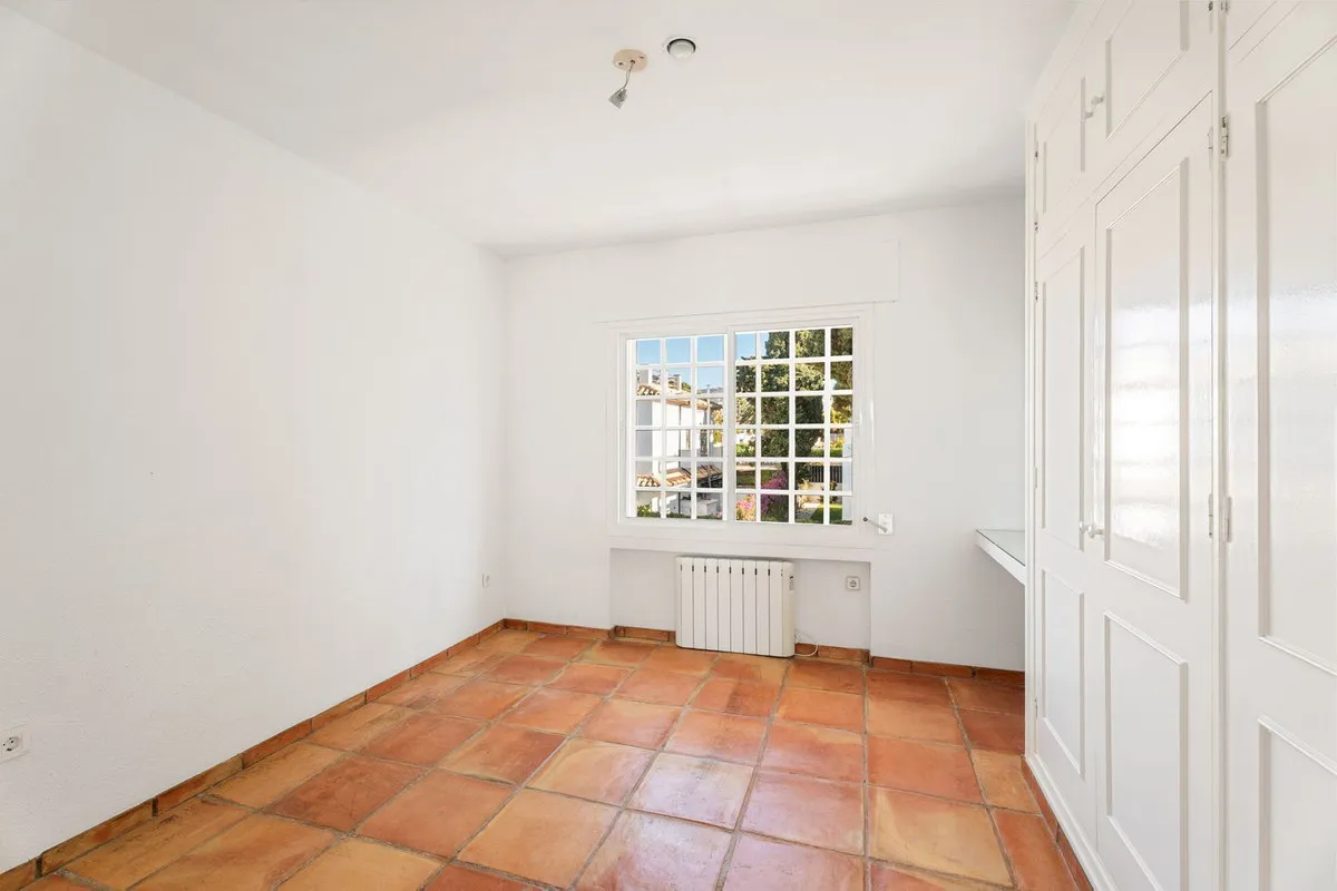 4da7d29f-bd56-464d-bb22-f99a70d6c730