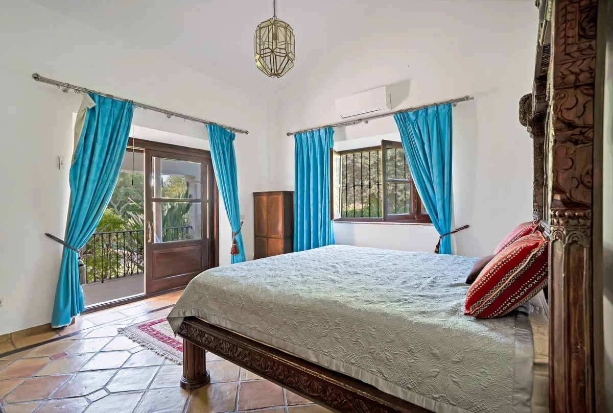 78a161a3-4442-4059-895e-16f2403fe3ef